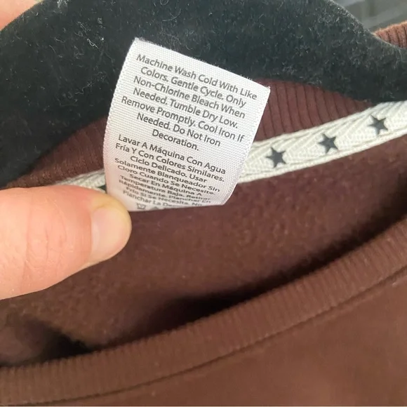 Disney Mickey Mouse Cowboy Pullover Crew Sweatshirt Size M Western Horseshoe - Picture 12 of 12